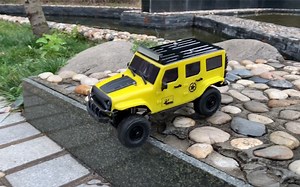 Panda Hobby 熊猫 Tetra X1  1:18 下楼试车