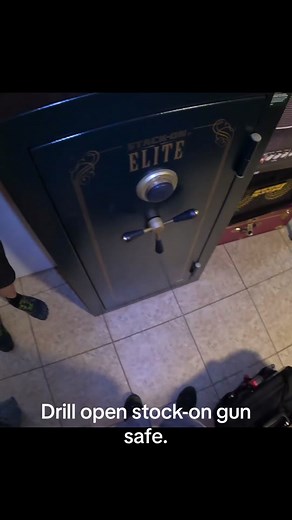 Drill open stock-on gun safe. The owner of the safe pass away and no one knows what’s the combination. #gunsafe #drillingrig #locksmith #safelockout #stockon