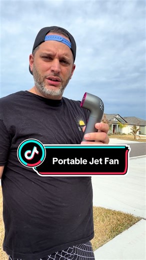 Take this portable jet fan wherever you go. It’s strong has shoots out nice cool air. #aecooly #jetfan #portablejetfan #miniportablefan #handheldfan