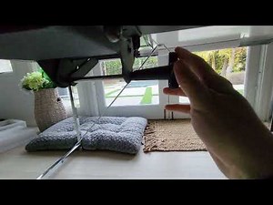 3m keyboard and mouse tray tilting up and down and rotating