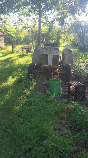 Got the 530 case loaded up for rear end/brake issues? #farm #tractor #fyp #case #mechanic