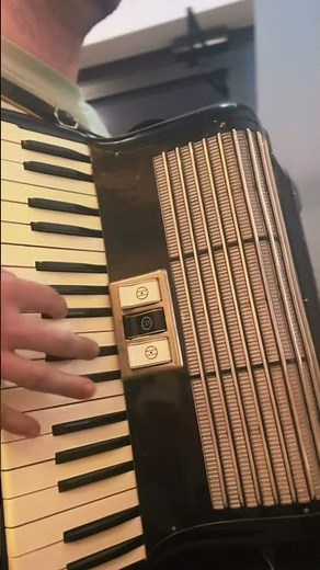 Le Magnifique OST | Paris Musette - Claude Bolling 🇫🇷🪗