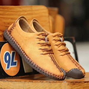 7.1M views · 4.9K reactions | Retro Style Wear Resistant and Comfy. Best Choice for Daily Outfit.  Click and View More Details. | Newchic | Facebook