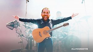 Adam Wainwright Breaks Silence After Singing National Anthem