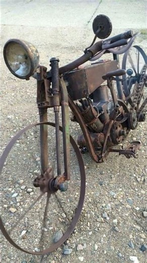 old Motocycle engine#oldengine#old #bikeengine #engine#automobile