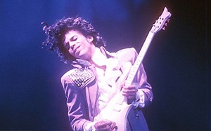 9 of the most famous guitars in the world. You know the names of these guitarists, but do you know the stories behind their guitars?