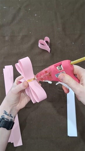 DIY Spring Flower Garland 🌸✨