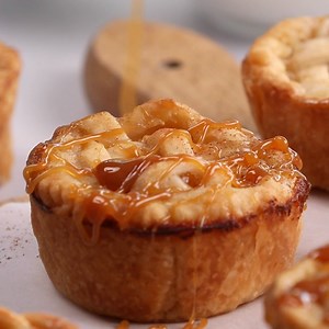 7.8K views · 56 reactions | We’re getting into that Thanksgiving spirit with these easy to make and easy to share Mini Apple Pies. | Food City | Facebook