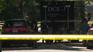 5.3K views · 21 reactions | NEW VIDEO: Still a very active scene in Waterloo where several blocks are cordoned off after two officers were shot and a suspect was killed. We are working to get more information and will alert users of our smartphone app when it comes in. | Iowa's News Now | Facebook