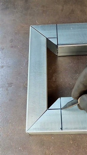 old welder's genius idea working with thin metal #welding #welder #metalwork #fabrication