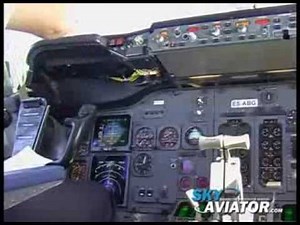 FULL LENGTH COCKPIT Estonian Air Boeing 737-500 Tallinn-Oslo-Tallinn