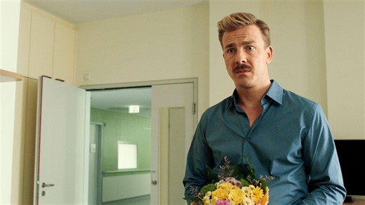 „Der Pfau“ im Kino: Albrecht Schuch als hinreißender Mann ohne Eigenschaften