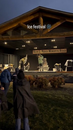 Sliding, carving, and freezing fun at the Ice Fest in Maggie Valley! Hope to see you all again next year 👋 📹: @willow_vhr | Maggie Valley