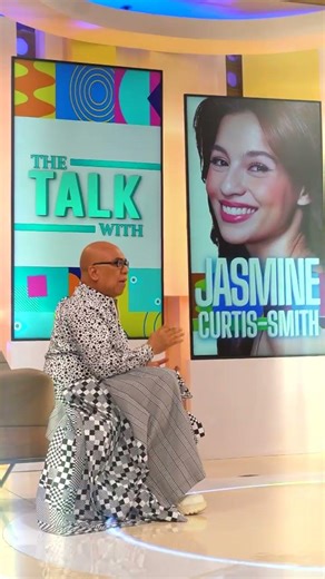 Jasmine Curtis-Smith: theater actress energy, dancer vibes at effortless rampa sa #FastTalkWalk
