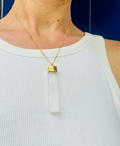 Selenit Kristall Kette: 22k Gold verziert, selbstreinigend - Etsy.de