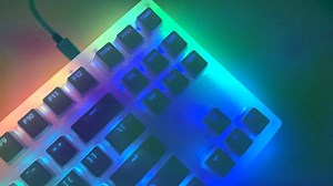 Watch EPOMAKER AKKO Sakura 87 Keys RGB Mechanical Keyboard on Amazon Live