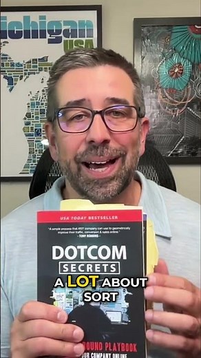 "DOTCOM SECRETS" by Russell Brunson | Top Entrepreneur Books