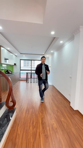 3.2K views · 17 reactions | #Thanh trì-Otto vào nhà gần đường 1A- khu dân trí cao- dt40m*5t chỉ 7.x tỷ thương lương mạnh Lh-0962531122 e Trung #bdsthanhtri #bdshoangmai #bdsthanhxuan #nhadep | Trung Nguyễn | Facebook