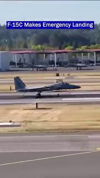 F-15C Makes Emergency Landing in Oregon!!