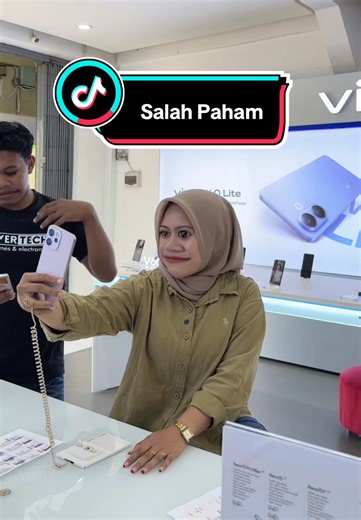 Lucu Tapi Gak Lucu | Hanya karena datengnya barengan jadi salah paham Talent : @inni_rahmatika @Pinky.m @𝐆𝐆𝐙 𝐅𝟏 #powertech #selalumurah #kangean #funny #jokes