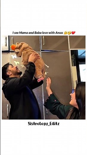 I see Mama and Baba love with Anu 🫠☺️❤️ | #sistrology #trending #viral #iqrakanwal @Sistrology