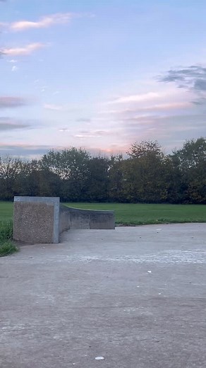 Two local moves Use code: Willis10 at @coreuk for 10% off @lavaskates @kaltik_hardware @kaltikuk @coreuk @wooooshskates @royale_wax_inline #blading #inline #inlineskating #actionsports #patins #kaltikhardware #coreuk #ridecore | Jamie Willis