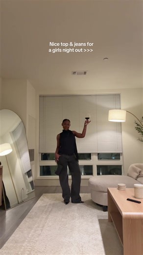 Stylish Outfit Ideas for a Girls Night Out