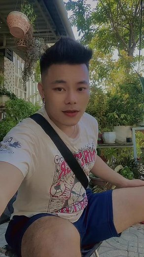 Ông chú 33 trên TikTok