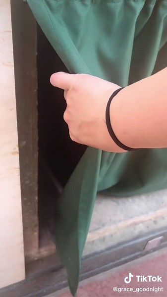 Exploring the Inside of a Wall Crypt - Spooky and Creepy Encounters