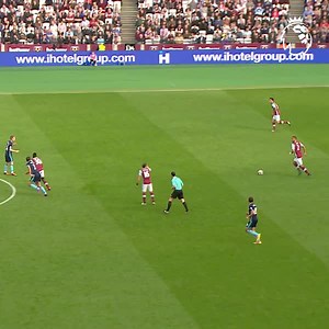 6.9M views · 10K reactions | A piece of Payet poise and precision  | Premier League | Facebook