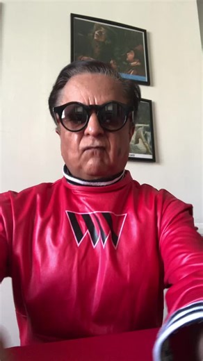 Fun Oompa Loompa Dance with Glasses and Goggles