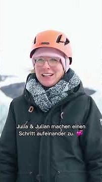 Julia & Julian take a step towards each other 🥹