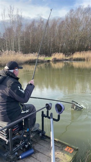 Pleasure anglers catching well on expander pellets over micros at Kiveton Waters #fishing