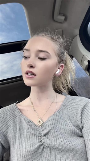 laney (@delaneydayyy)’s videos with original sound - phoebe