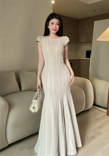 Đầm đi tiệc siu sang 💃🏼 @Lasuzie.design #tet #outfit #phoidoxinh #goclamdep #ootd