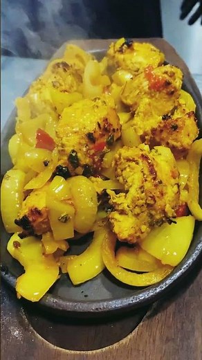 Hot Plate Delight | Spicy Chicken Sizzler Recipe 😋 #food #foodie #cooking 629