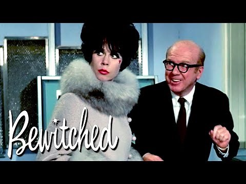 Serena Tries To Find Love Online | Bewitched