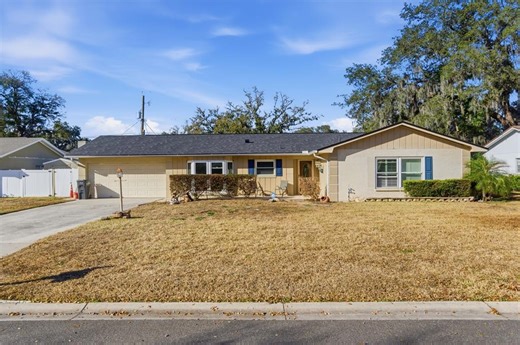 308 Ellen Wy, Brandon, FL 33510 - MLS TB8492126 - Coldwell Banker