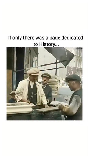 Historic.feed | Colorized Footage - Amsterdam, Netherlands in 1923 🇳🇱 A rare glimpse of everyday street life in Amsterdam. In this scene, a street vendor... | Instagram