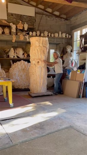 280 reactions · 72 comments | “Spotlight” #contemporary#finearts#woman | Billy Mazreku | Facebook