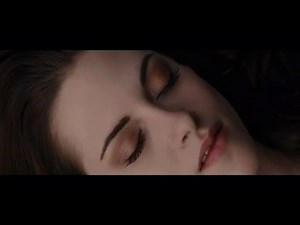 Breaking Dawn Bella Swan Vampire Make up Tutorial