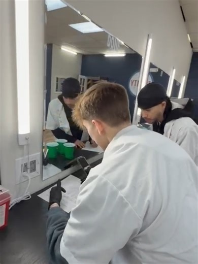 By conducting a thorough hair analysis, we are able to assess the current condition of the client’s hair and scalp. This evaluation allows us to make informed decisions, recommend appropriate services and treatments, and determine whether specific services can be safely and effectively performed based on the hair’s condition. #barbereducation #barber #barberschool #barbershop #barberstudent @Smoore