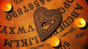 Game to contact ghosts - Free Stock Video