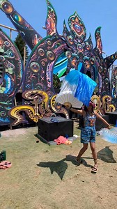 Interactive noise detonando Poison Stage 🔥 Poison Festival | Play Label | Lemilica Magazine