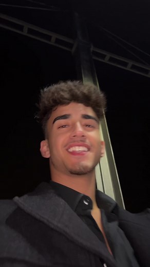 Urban Exploration: Captivating Close-Ups in Motion