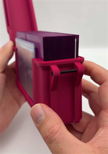Testing a new potential CITADEL Deck box colour… plum 👀💜 Didn’t plan this at all, but it turns out it matches perfectly with Dragon Shield Wraith sleeves! Still deciding if this one makes the final cut, so I need opinions. Is plum a yes, or does it stay a prototype? #mtg #behindthescenes #newproduct #producttesting #cardstorage
