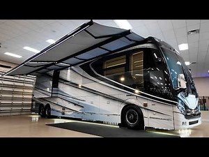 Touring a $3 Million 2026 Prevost Liberty Coach Triple Slide (Dean Loucks Artist Series!)