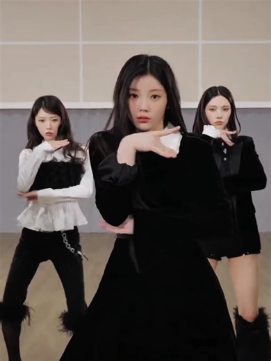 ‎ILLIT "NOT CUTE ANYMORE" MMA practice ✨ #kpop#viral#goviral#trend#trending#yt#fyp#shorts#youtube