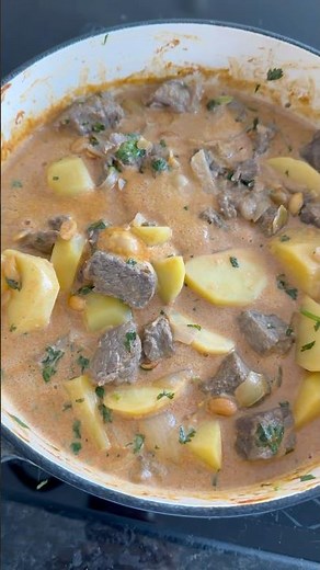Massaman Curry with Beef #cooking #food #recipe #thaifood #massamancurry #beef #potato #coriander