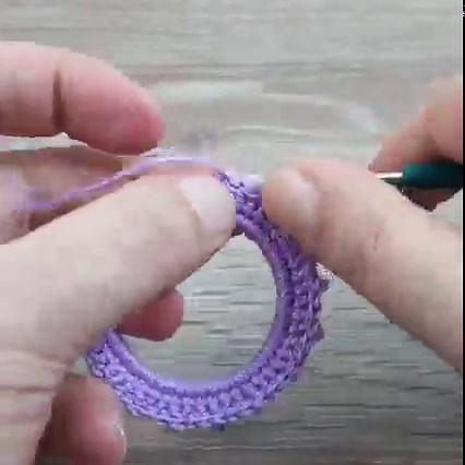 635K views · 4.6K reactions | I made a wonderful crochet pattern on hoop earrings, I bought 150 orders, this is great | Nurgül İle El Sanatları | Facebook